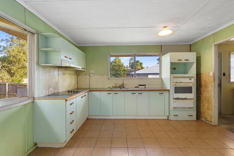 Photo - 20 Dellow Street, Acacia Ridge QLD 4110 - Image 7