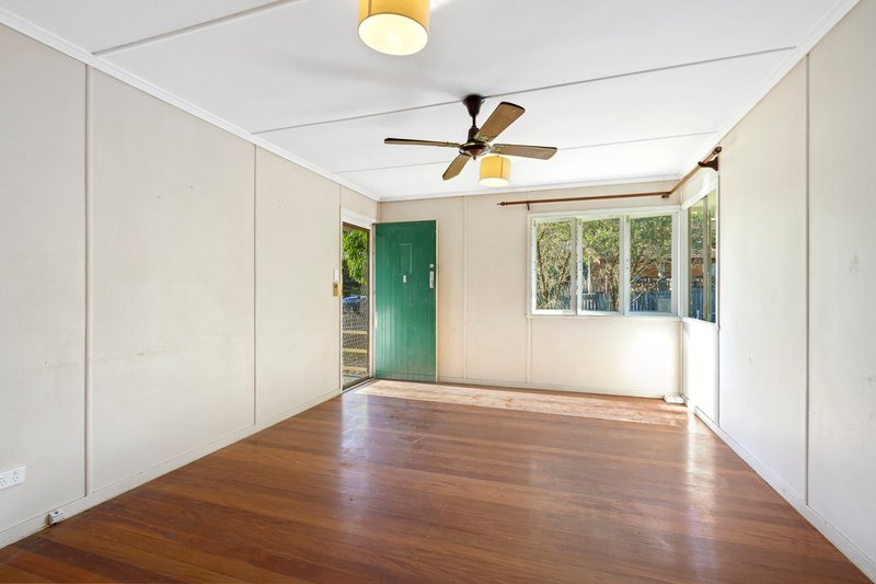 Photo - 20 Dellow Street, Acacia Ridge QLD 4110 - Image 9