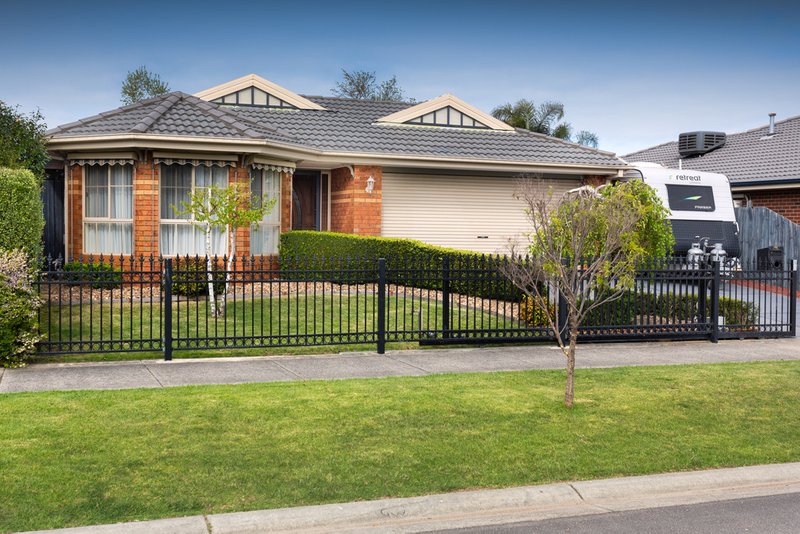 20 Dempster Way, Berwick VIC 3806