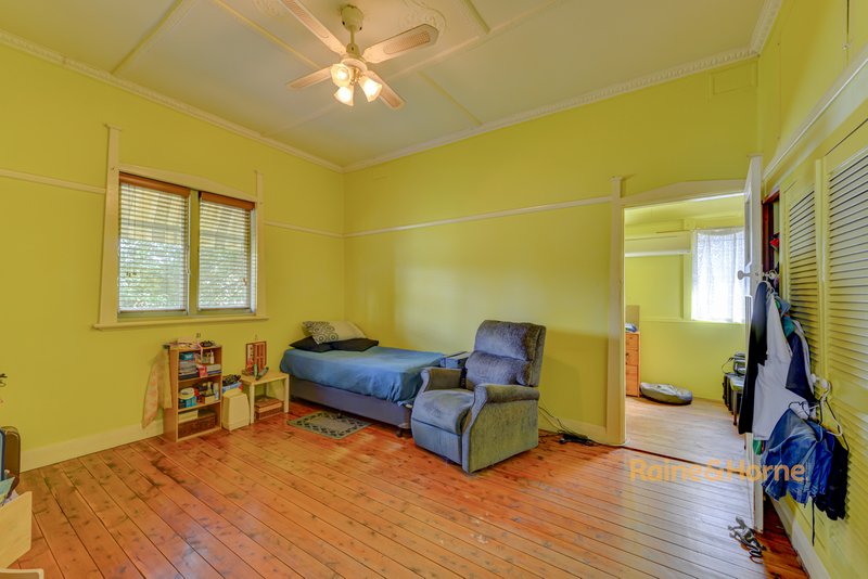 Photo - 20 Denne Street, Tamworth NSW 2340 - Image 6