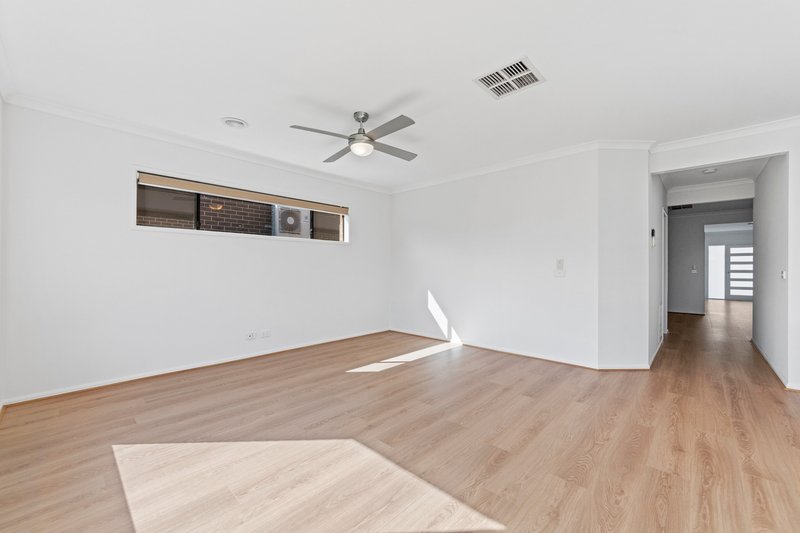Photo - 20 Denton Drive, Officer VIC 3809 - Image 18