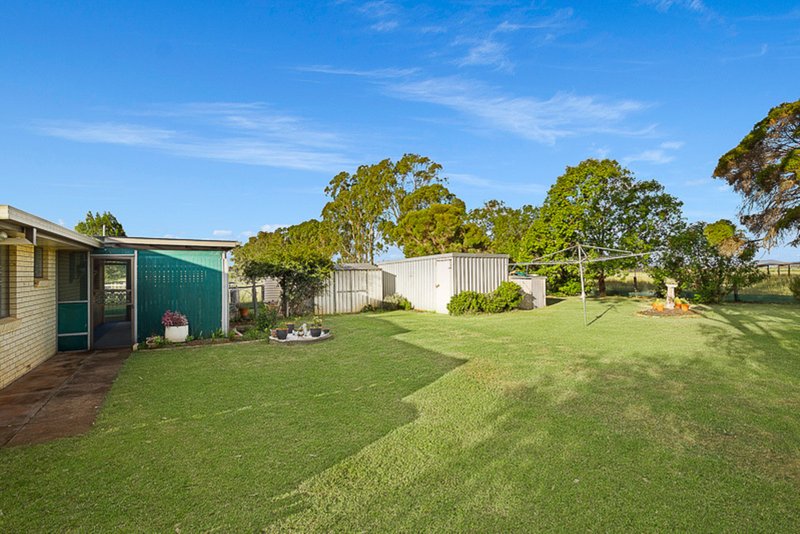 Photo - 20 Diana Parade, Clifton QLD 4361 - Image 9