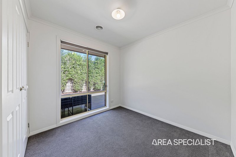 Photo - 20 Donday Court, Pakenham VIC 3810 - Image 17