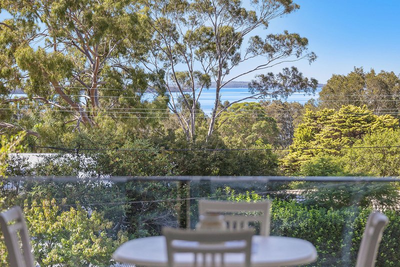 Photo - 20 Donegal Road, Berkeley Vale NSW 2261 - Image 3