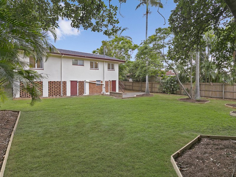 Photo - 20 Donfern Street, Mount Gravatt QLD 4122 - Image 11