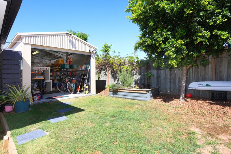 Photo - 20 Doreen Drive, Coombabah QLD 4216 - Image 7