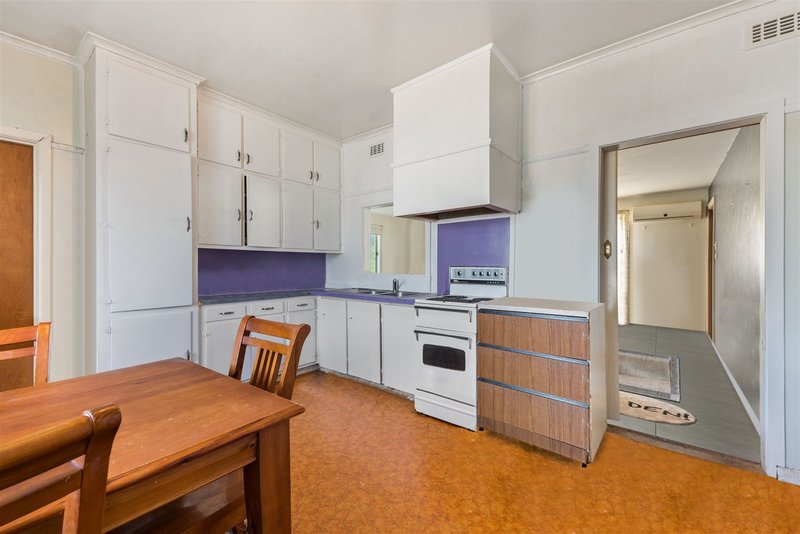 Photo - 20 Dove Street, Norlane VIC 3214 - Image 2