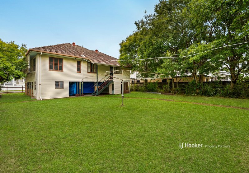 Photo - 20 Drayton Terrace, Wynnum QLD 4178 - Image 5