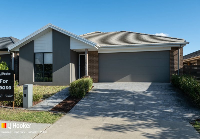 20 Duncombe Avenue, Gledswood Hills NSW 2557