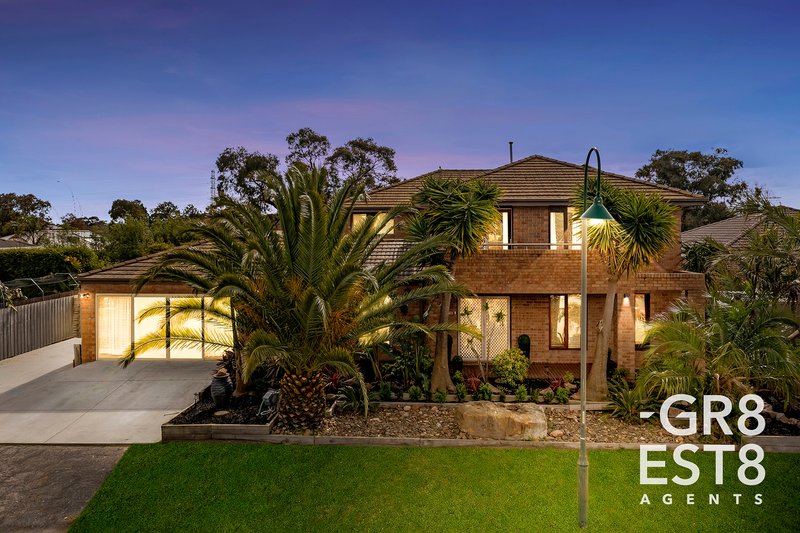 20 Dunferline Crescent, Cranbourne VIC 3977