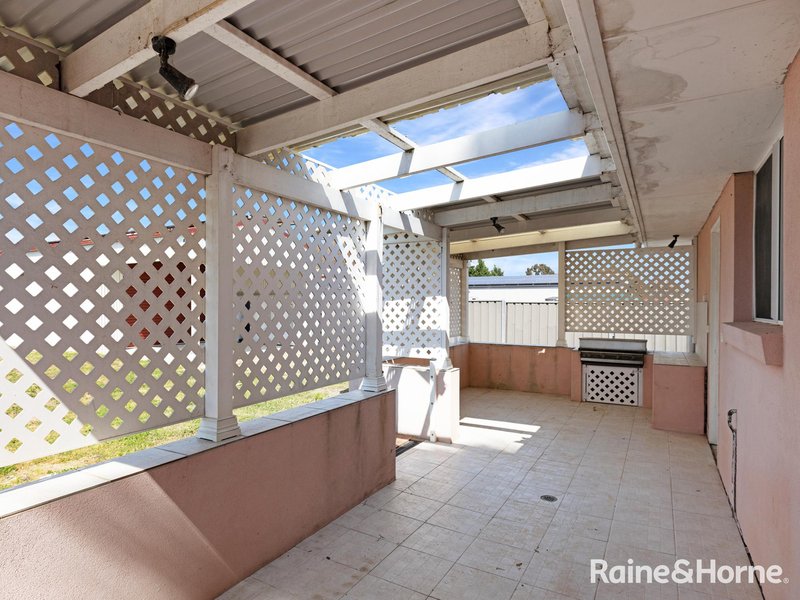 Photo - 20 Duramana Road, Eglinton NSW 2795 - Image 12