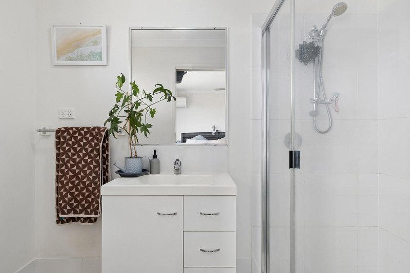 Photo - 20 Eagle Heights, Zilzie QLD 4710 - Image 8