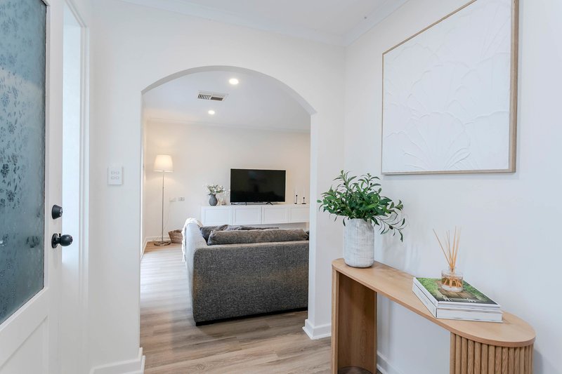 Photo - 20 Earlsfield Avenue, Salisbury East SA 5109 - Image 3