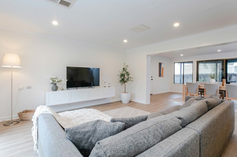 Photo - 20 Earlsfield Avenue, Salisbury East SA 5109 - Image 5