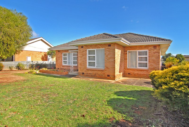 Photo - 20 East Street, Hectorville SA 5073 - Image 2