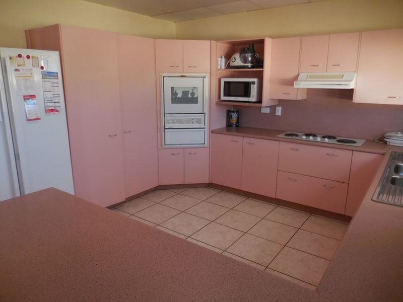 Photo - 20 East Street, Mount Isa QLD 4825 - Image 3