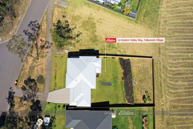 Photo - 20 Eastern Valley Way, Tallwoods Village NSW 2430 - Image 11