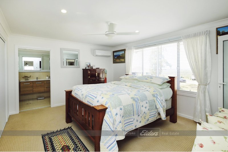 Photo - 20 Eastern Valley Way, Tallwoods Village NSW 2430 - Image 17