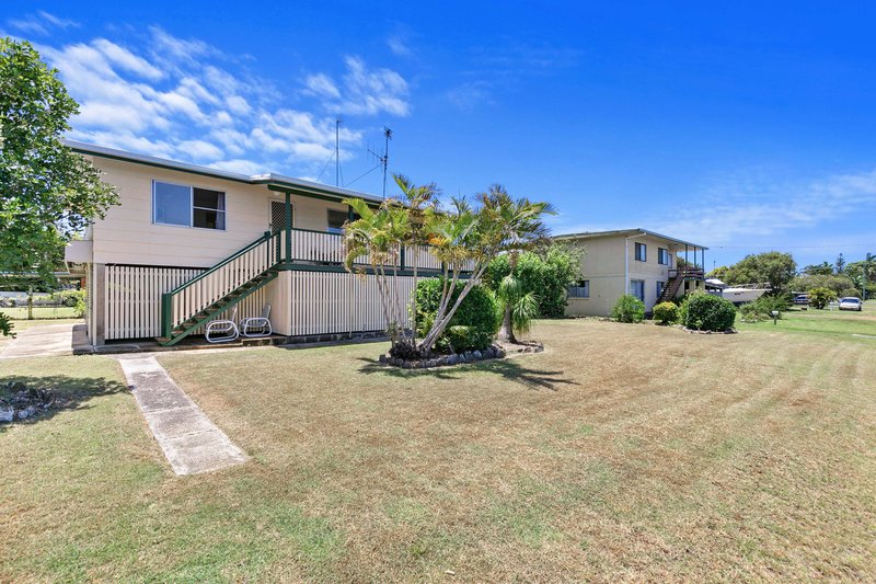 Photo - 20 Eden Way, Point Vernon QLD 4655 - Image 4