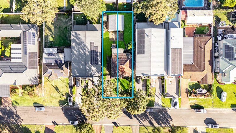 Photo - 20 Edgeware Road, Prospect NSW 2148 - Image 1