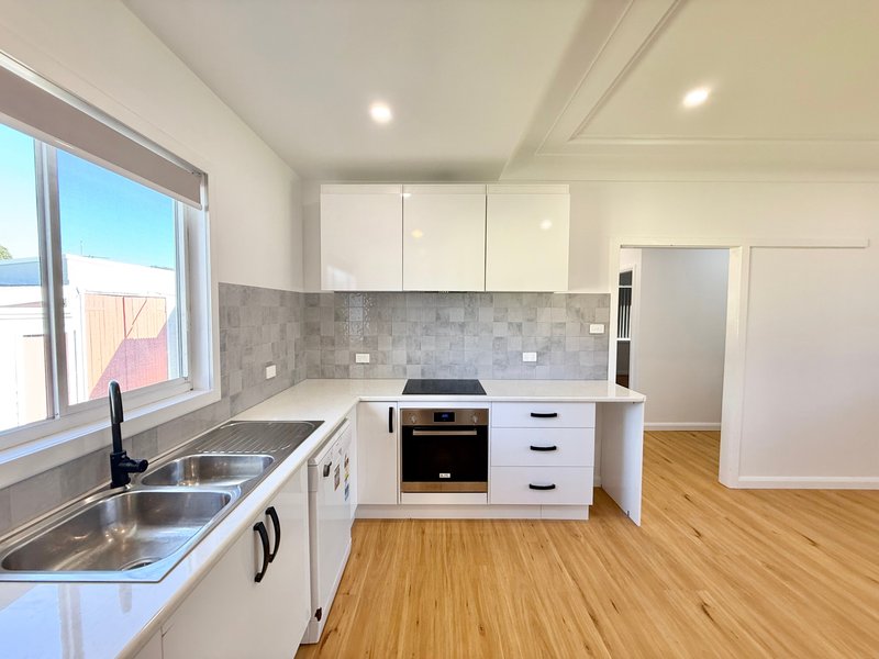 Photo - 20 Eighth Street, Speers Point NSW 2284 - Image 7