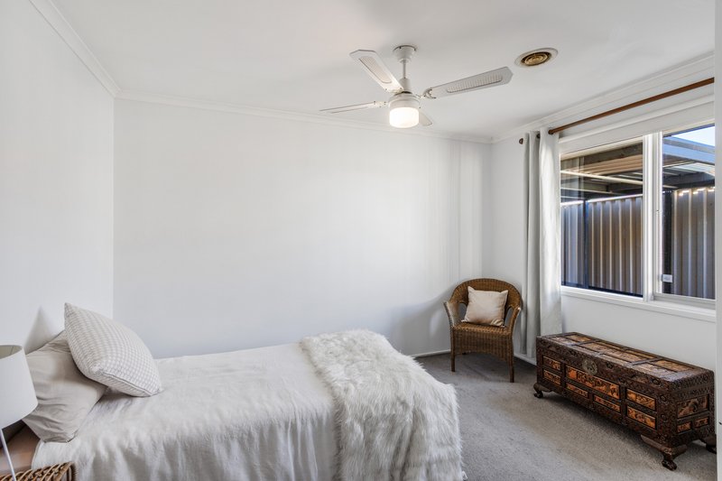 Photo - 20 Elda Court, Cranbourne North VIC 3977 - Image 14