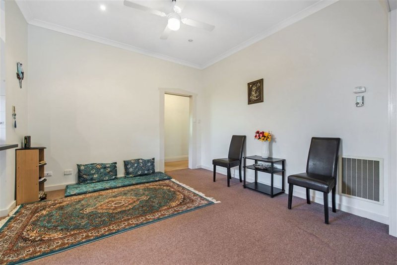 Photo - 20 Elderslie Terrace, Newtown VIC 3220 - Image 4