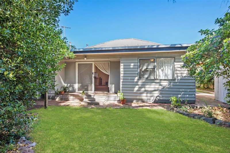 Photo - 20 Elderslie Terrace, Newtown VIC 3220 - Image 9