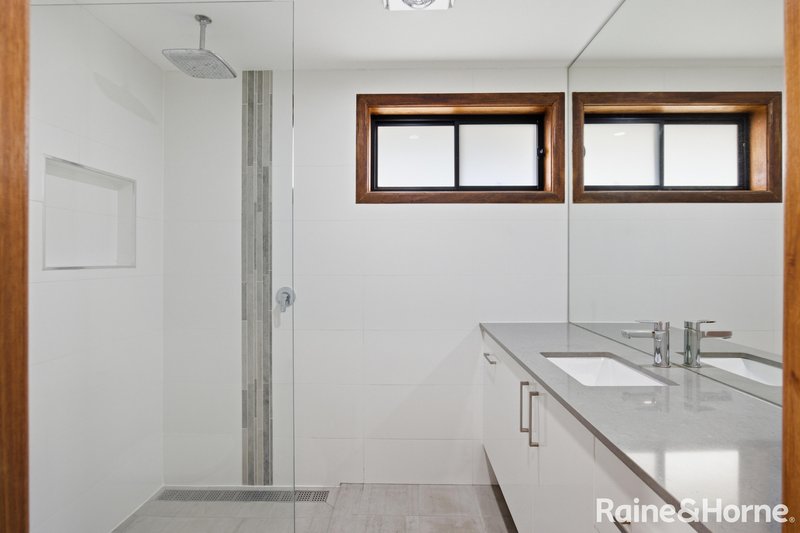 Photo - 20 Elizabeth Avenue, Forest Hill NSW 2651 - Image 8
