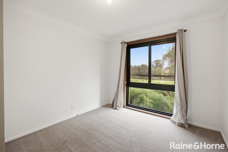 Photo - 20 Elizabeth Avenue, Forest Hill NSW 2651 - Image 9