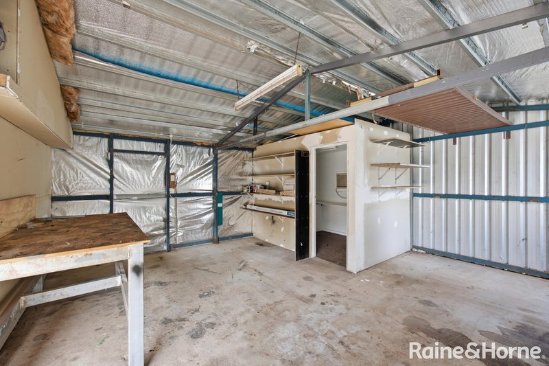 Photo - 20 Elizabeth Avenue, Forest Hill NSW 2651 - Image 17