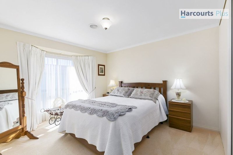 Photo - 20 Elizabeth Crescent, Hallett Cove SA 5158 - Image 10