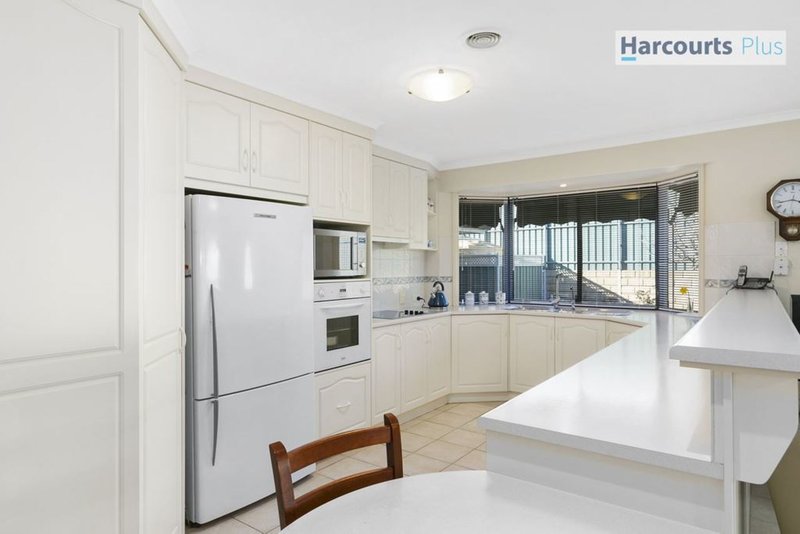 Photo - 20 Elizabeth Crescent, Hallett Cove SA 5158 - Image 14