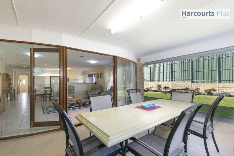 Photo - 20 Elizabeth Crescent, Hallett Cove SA 5158 - Image 17