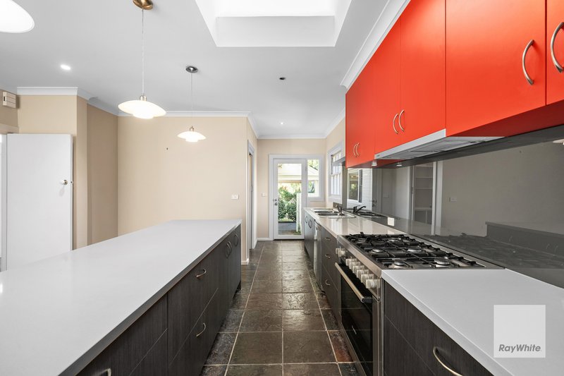 Photo - 20 Elwood Street, Surrey Hills VIC 3127 - Image 6