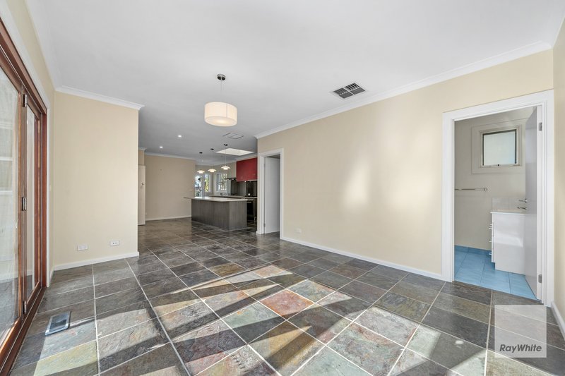 Photo - 20 Elwood Street, Surrey Hills VIC 3127 - Image 12