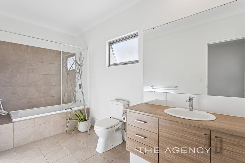 Photo - 20 Emily Loop, Madeley WA 6065 - Image 16