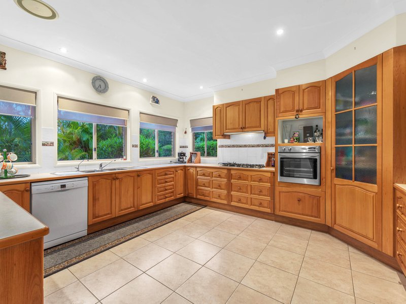 Photo - 20 Endell Street, Bridgeman Downs QLD 4035 - Image 10