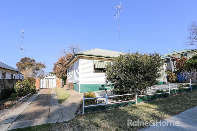 20 Esrom Street, West Bathurst NSW 2795