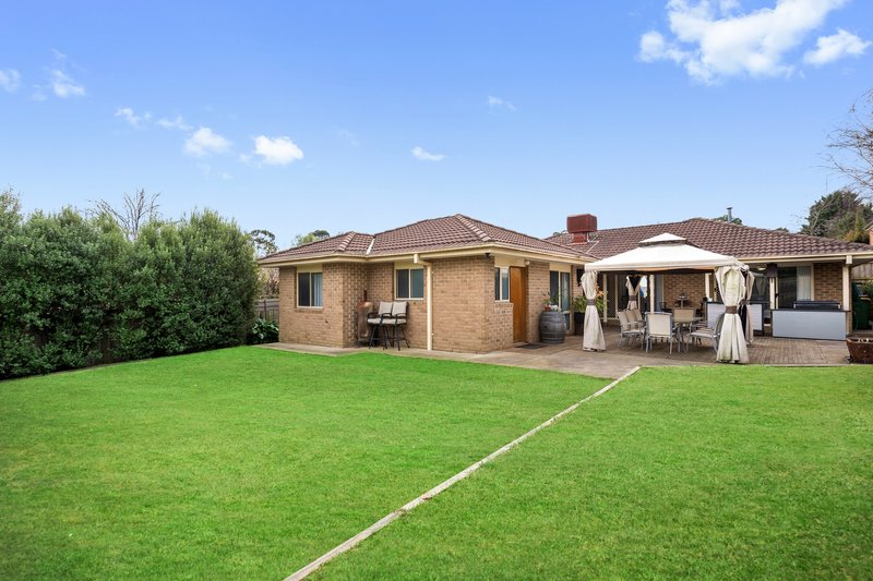 Photo - 20 Eucalypt Drive, Lilydale VIC 3140 - Image 6