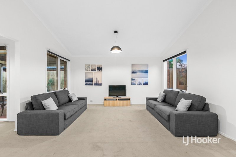 Photo - 20 Eva Court, Seabrook VIC 3028 - Image 2