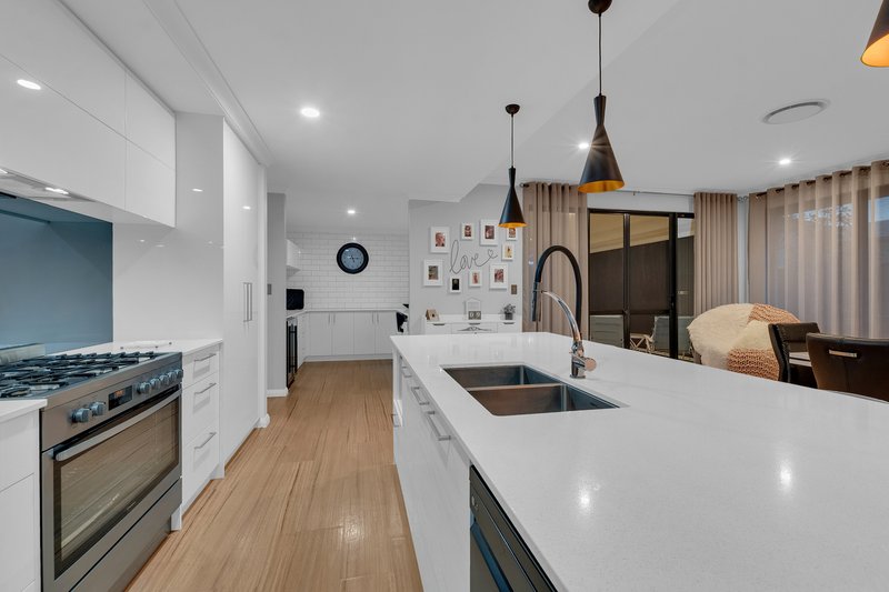 Photo - 20 Everest Way, Baldivis WA 6171 - Image 12
