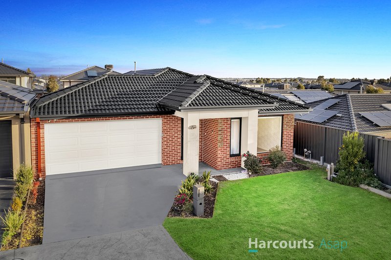 Photo - 20 Evica Road, Clyde North VIC 3978 - Image 2