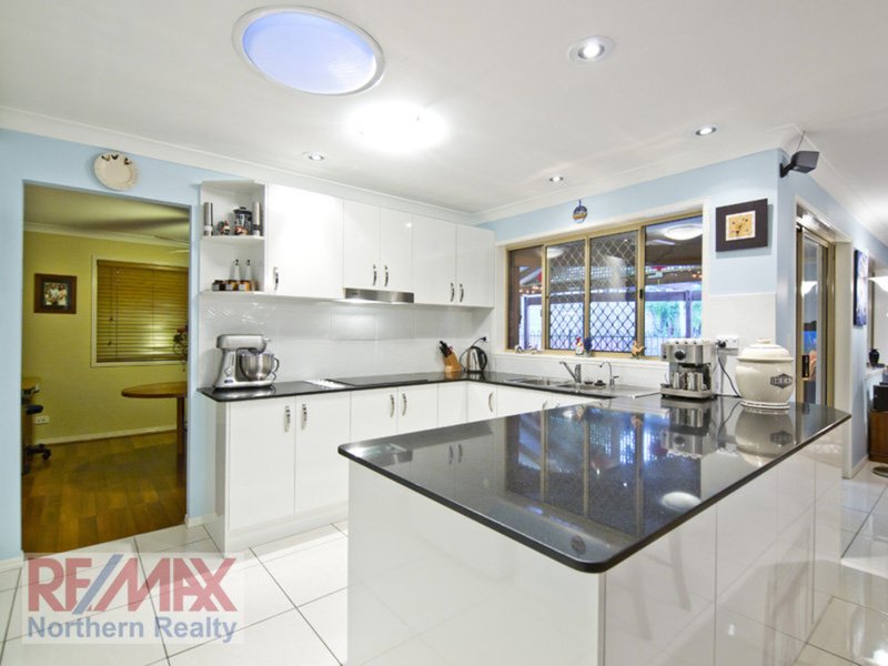 Photo - 20 Explorer Drive, Albany Creek QLD 4035 - Image 9