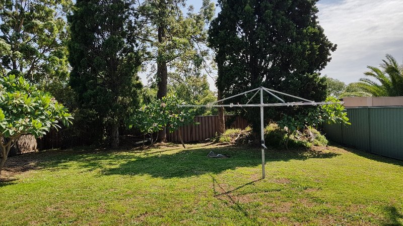 Photo - 20 Fairy Avenue, Fairy Meadow NSW 2519 - Image 2