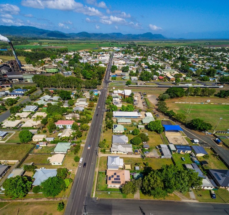 Photo - 20 Faust Street, Proserpine QLD 4800 - Image 11