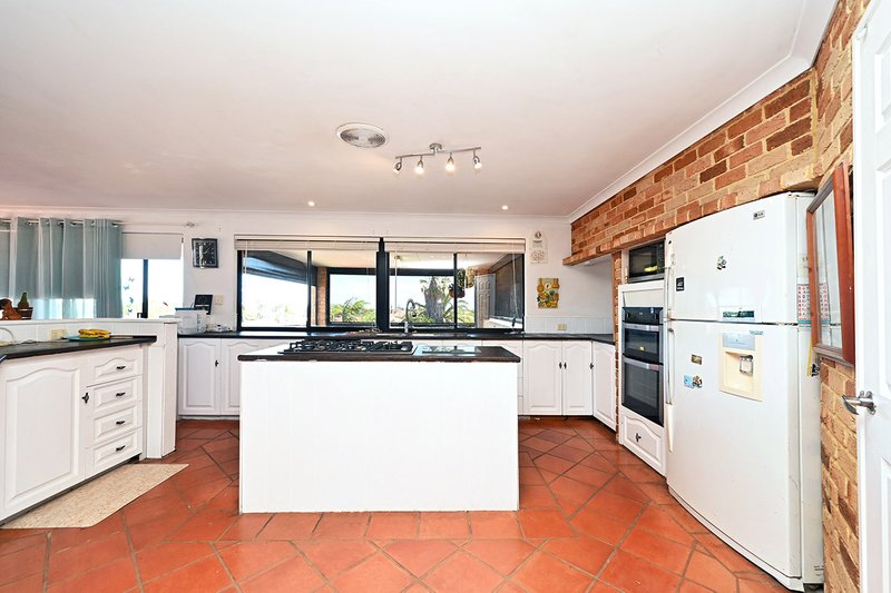 Photo - 20 Fawley Retreat, Mindarie WA 6030 - Image 22