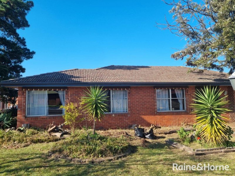 Photo - 20 Felstead Avenue, Sunshine West VIC 3020 - Image 1