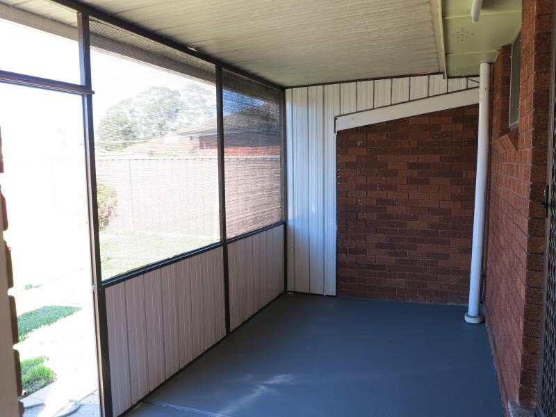 Photo - 20 Ferrington Cres , Liverpool NSW 2170 - Image 4