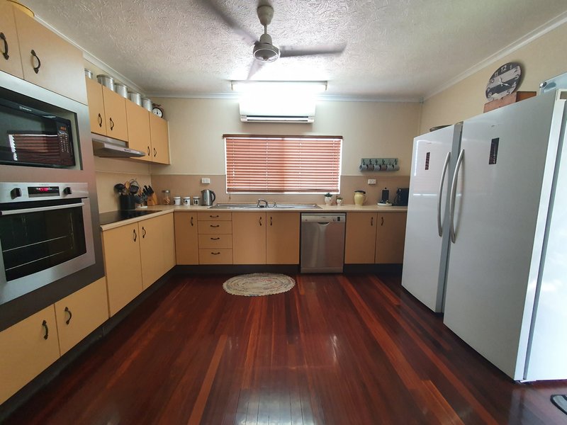 Photo - 20 Fifth Avenue, Home Hill QLD 4806 - Image 8